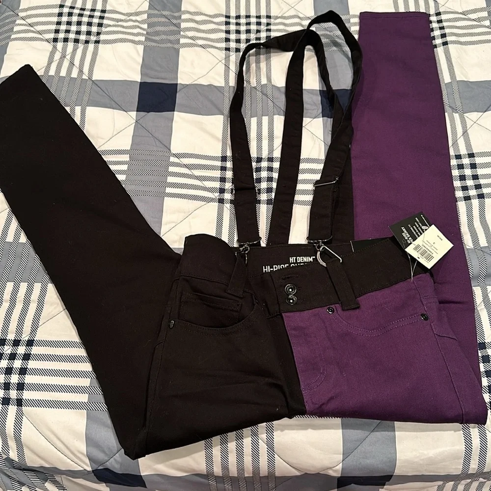 Gothic Overalls - Picture 5 of 6